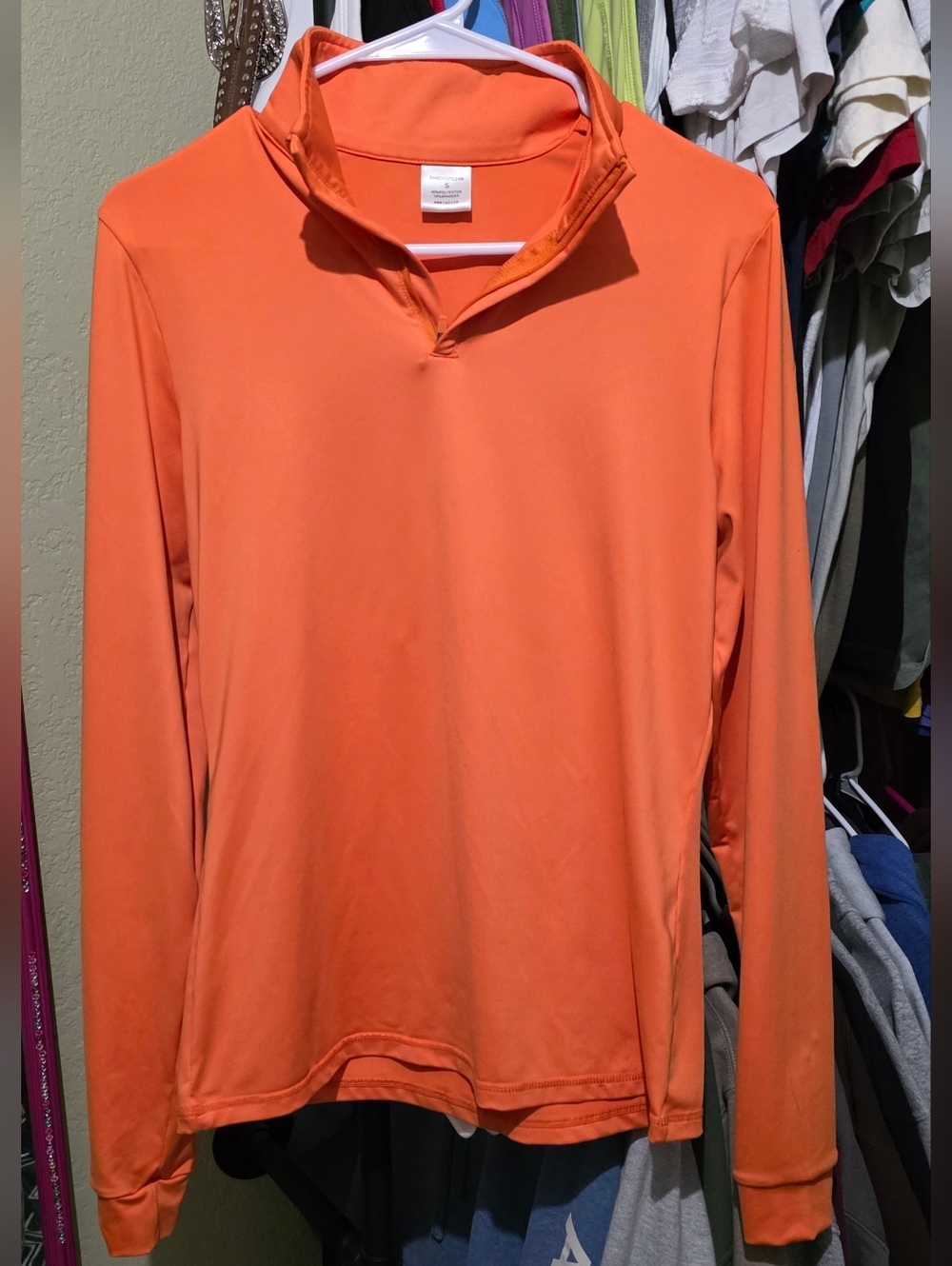 Ranch Dress'n Sunshirt NWOT Small